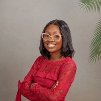 Portrait of Iyanuoluwa (Rhoda) Adeyemi